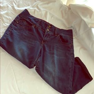 Crop jean